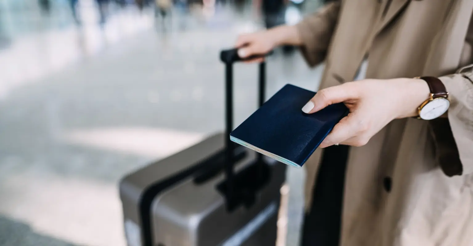 Woman forced to renew her passport after cosmetic procedures left her unrecognizable