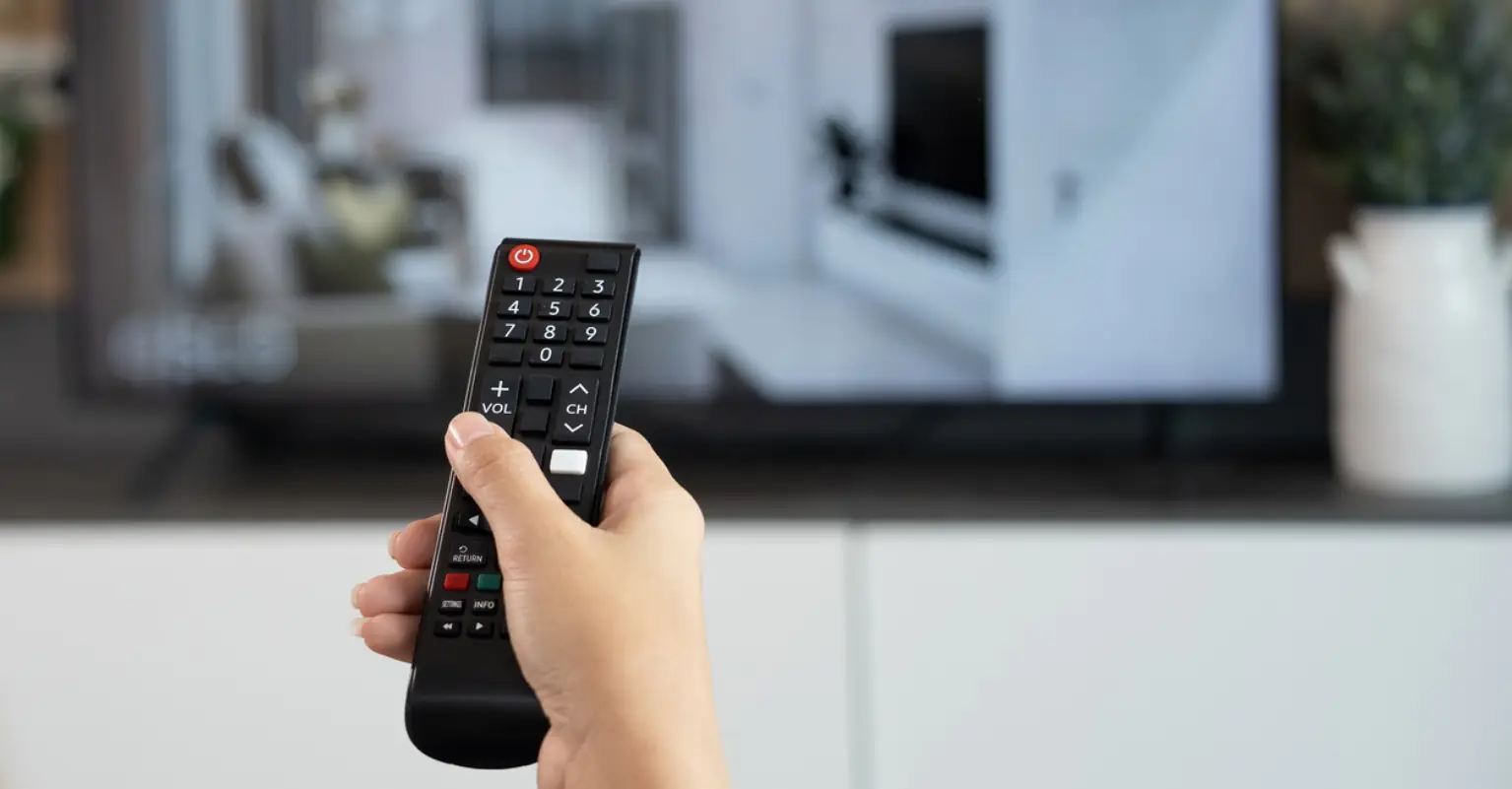 Fans left 'physically sick' after actor kisses real-life son in TV sitcom