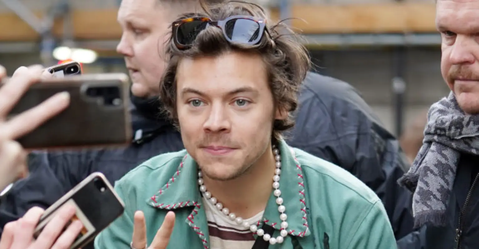 Harry Styles debuts shaves head - and everyone’s making the same joke
