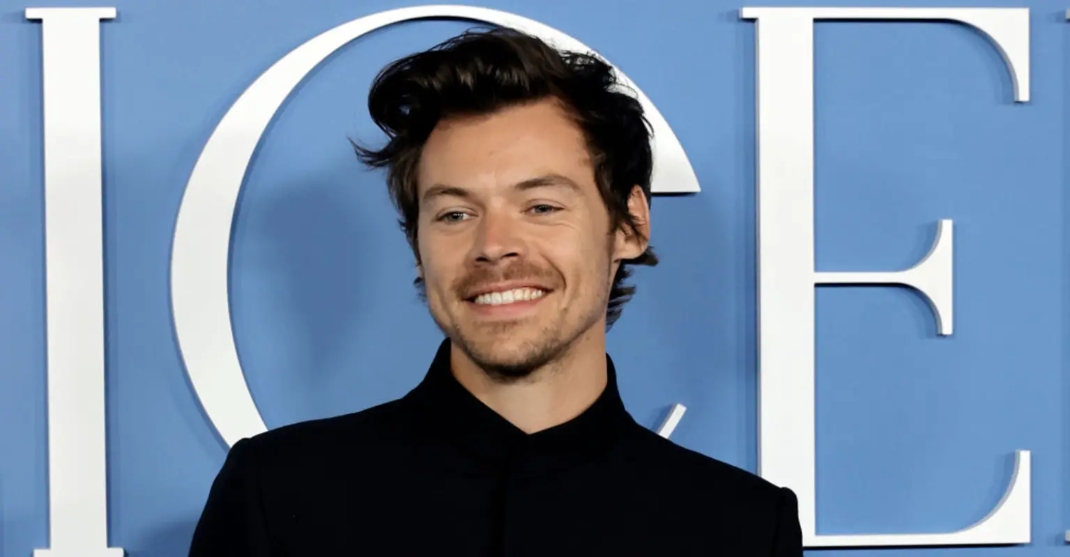 Harry Styles sends fans into a meltdown after shaving his head