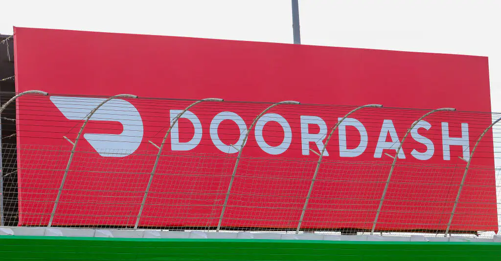 DoorDash warns customers who don't tip that their orders may take longer to deliver