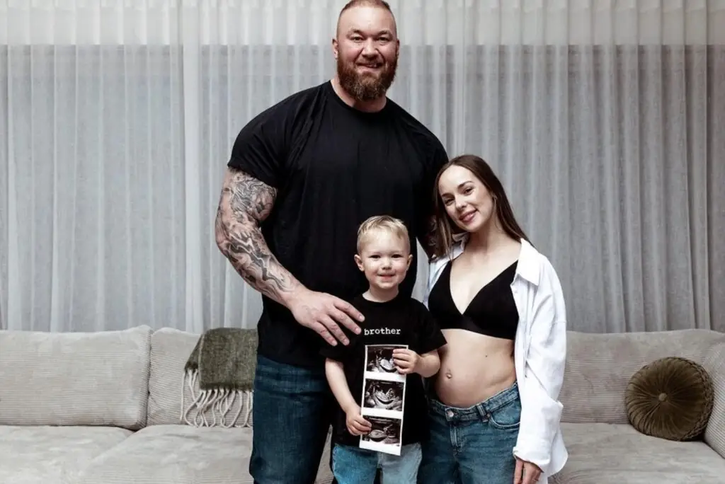 size-large wp-image-1263236218