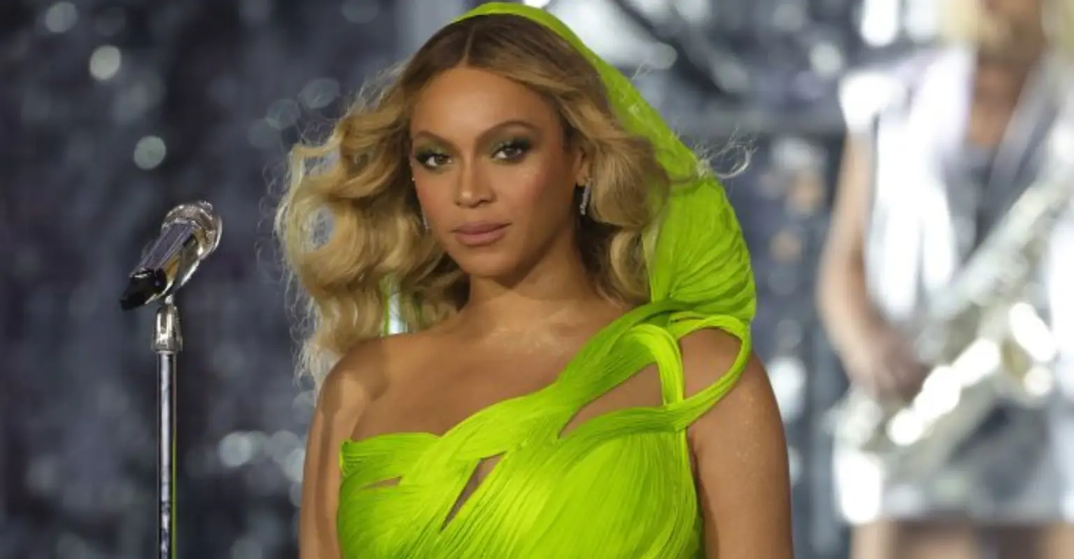 Tina Knowles responds to fans accusing Beyoncé of lightening skin