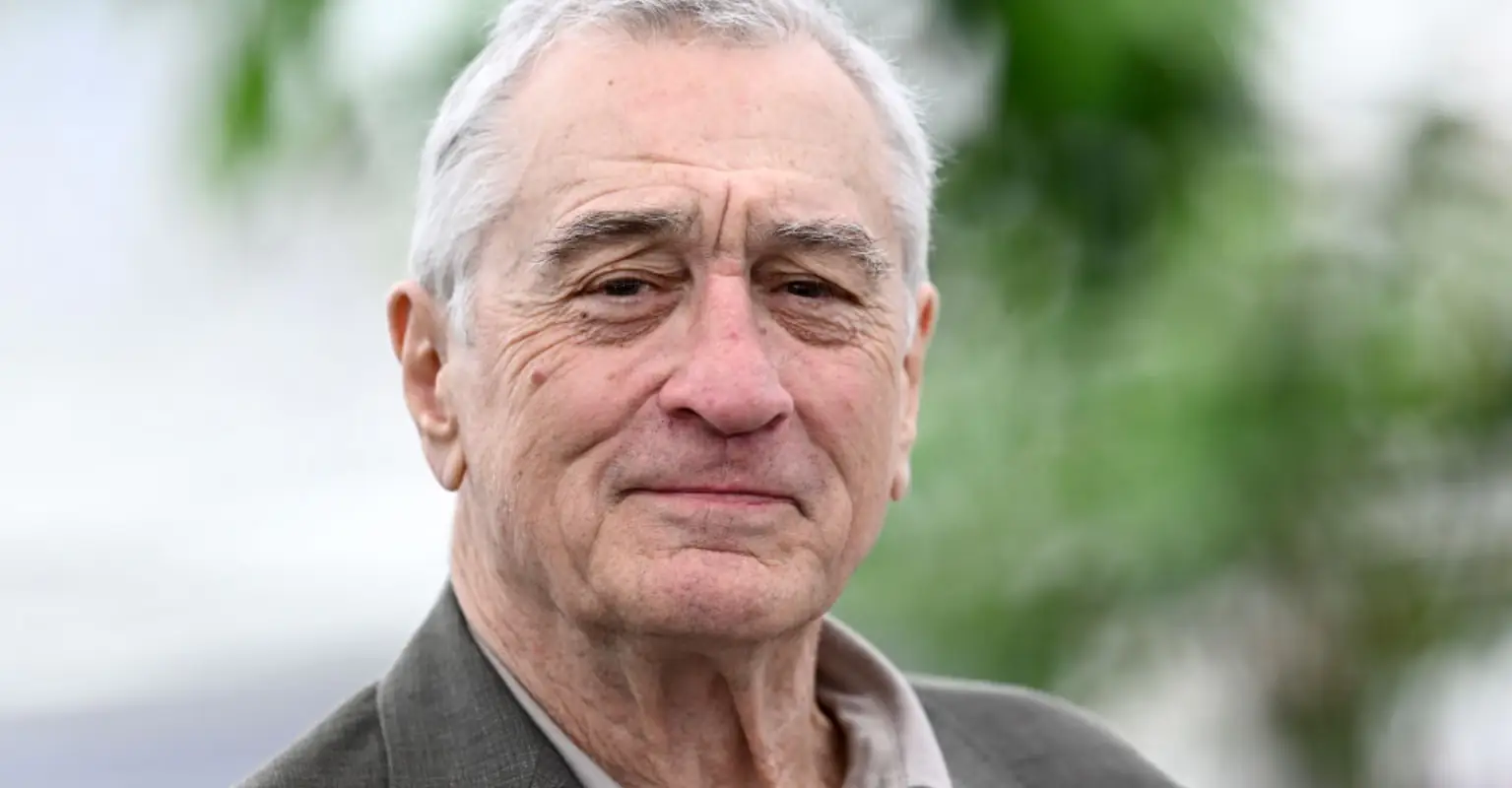 Robert De Niro's ex-assistant reveals 'creepy' and 'disgusting' requests the actor allegedly made of her