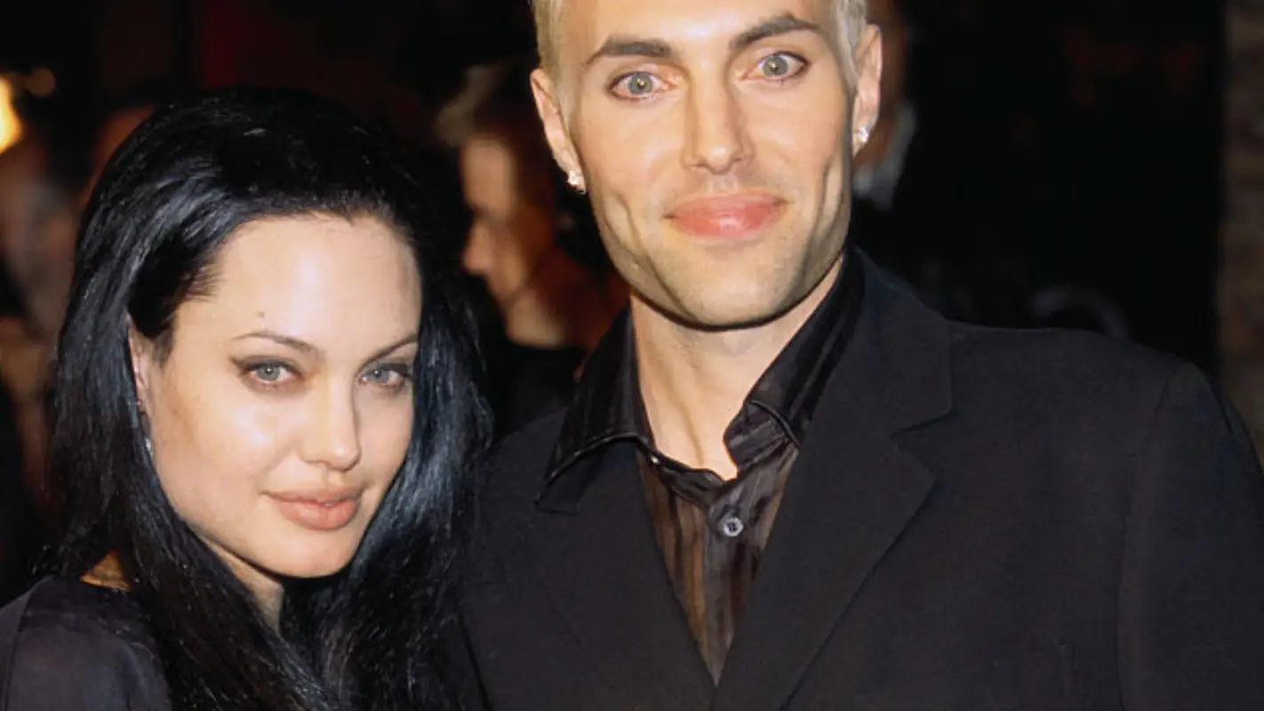 Angelina Jolie gave simple explanation for kissing her biological brother on the lips after pics resurface