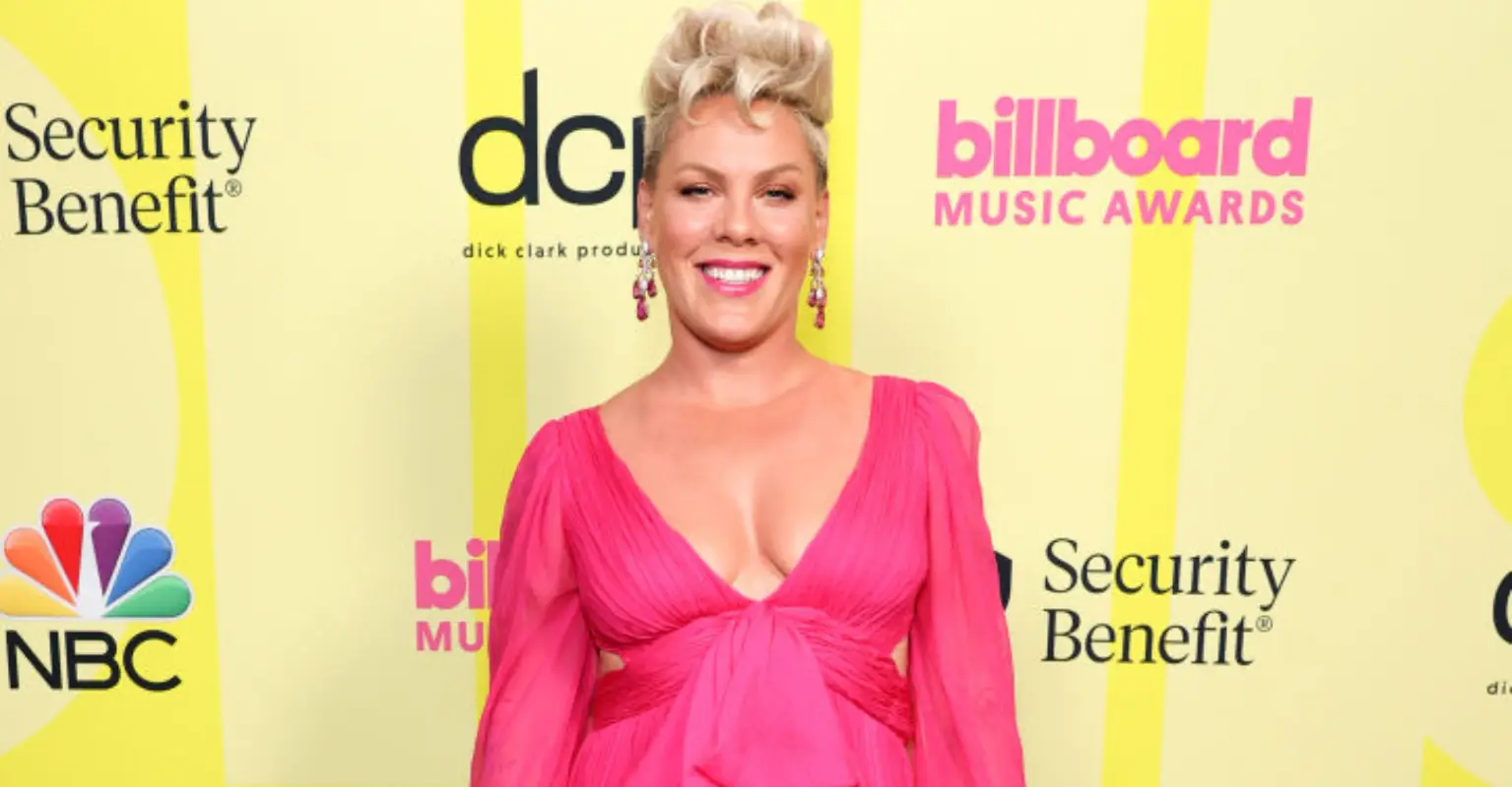 Pink to give away 2,000 banned books in Florida