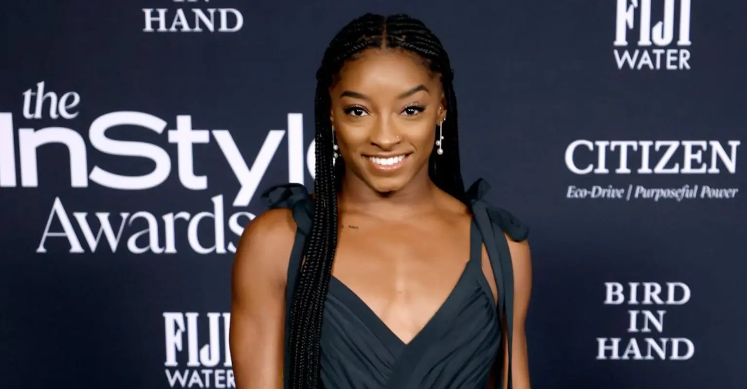 Simone Biles hits back at trolls saying she's pregnant: "I hate that I even have to address this."