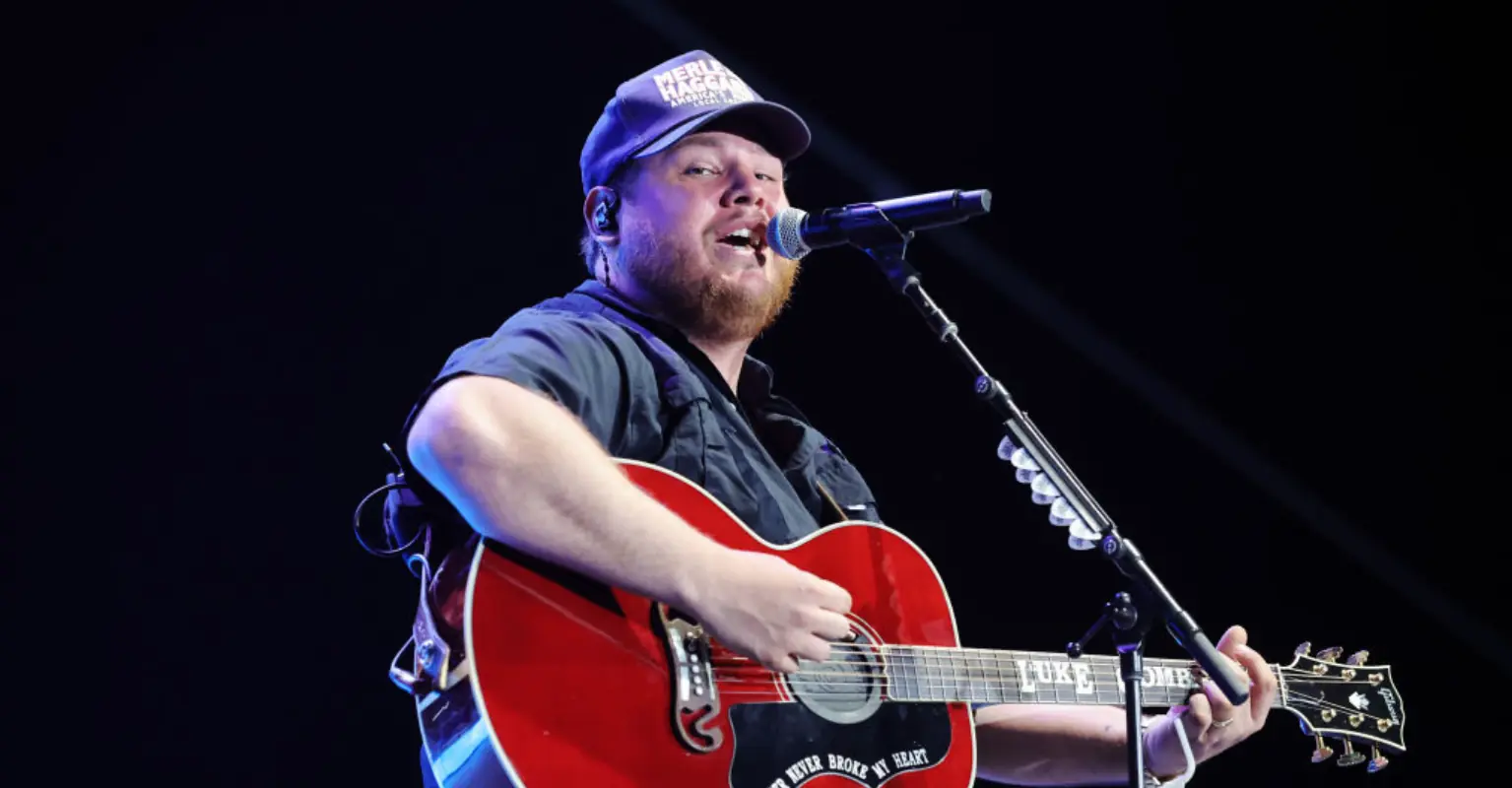 Luke Combs fan who was sued by his team for $250,000 responds to singer's generous offer