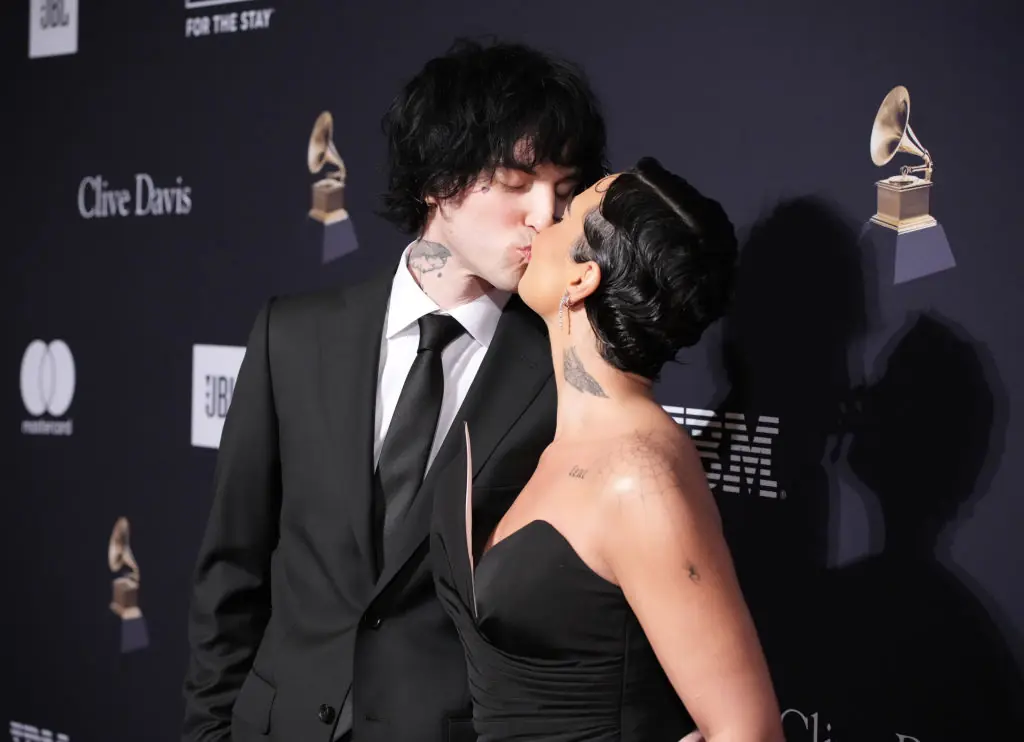 size-full wp-image-1263240850