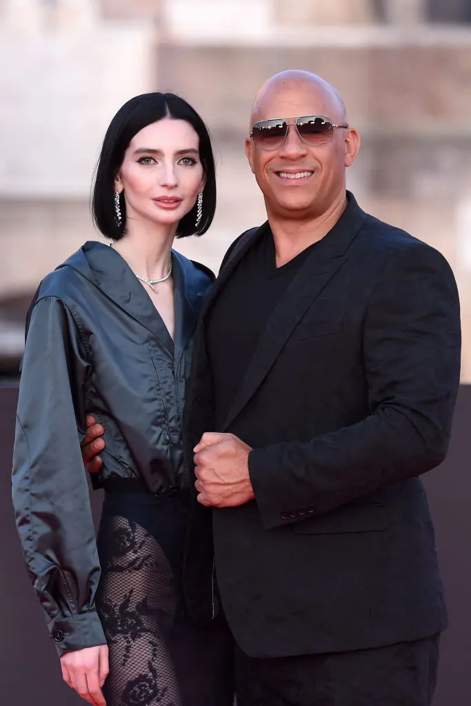 size-full wp-image-1263242056