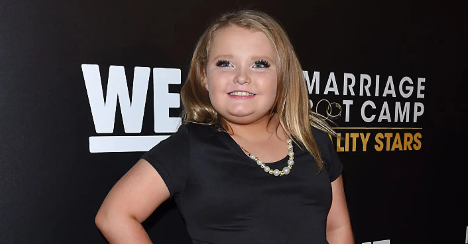 Alana 'Honey Boo Boo' Thompson pays tribute to sister Anna Cardwell after she dies at 29