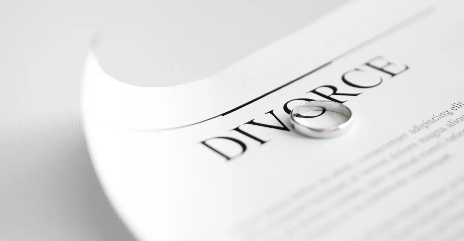 Heartbreaking story of woman who lost her memory and cries everytime she's told her husband divorced her