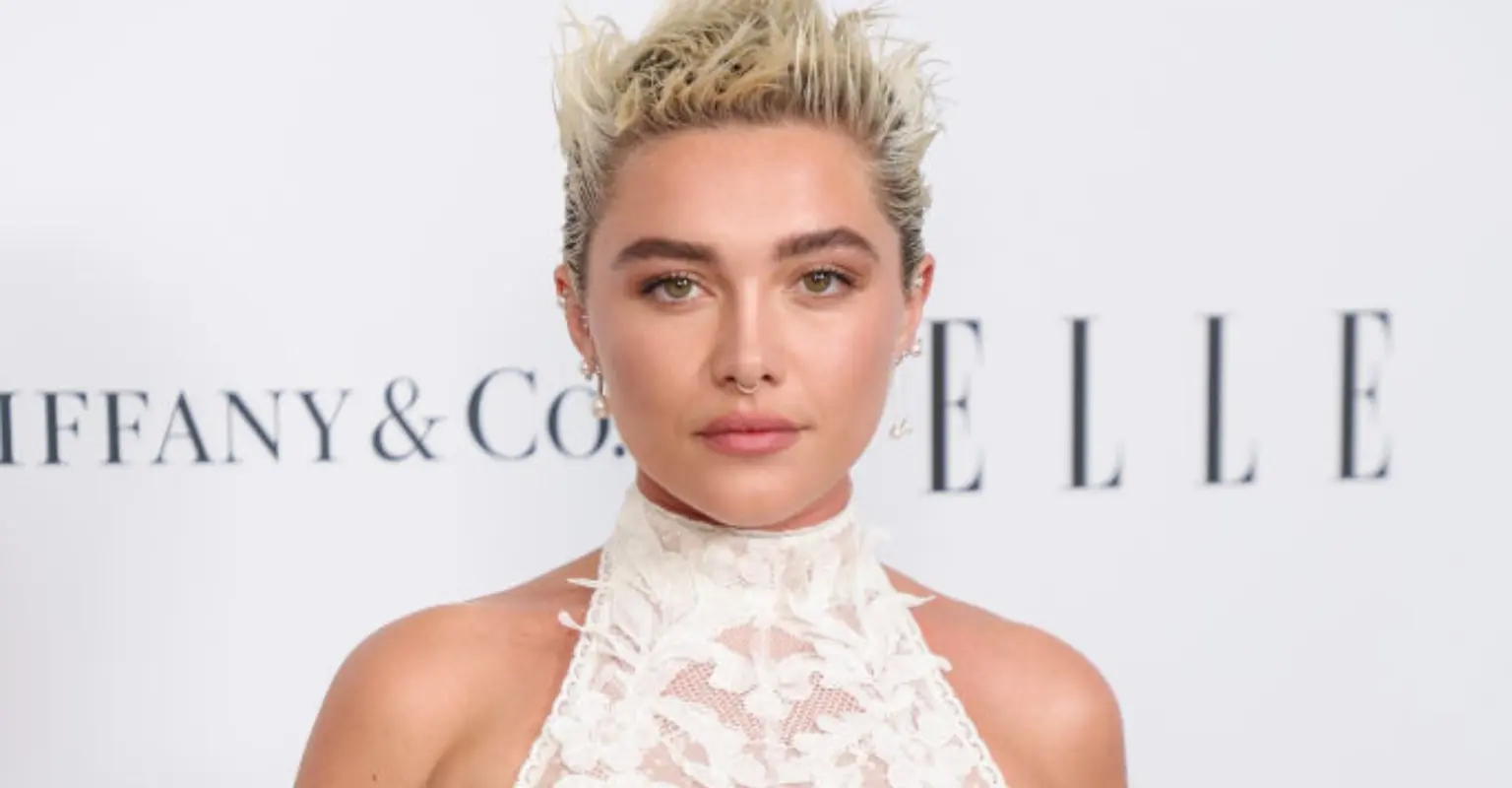 Florence Pugh hit in face with flying object at Comic Con
