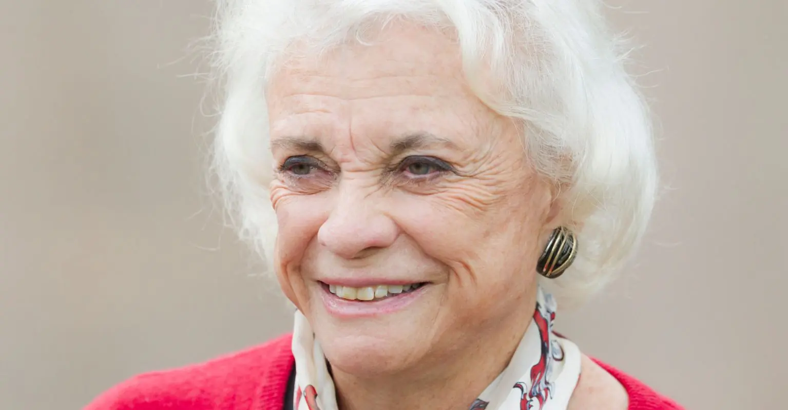 Former Supreme Court Justice Sandra Day O'Connor dies aged 93