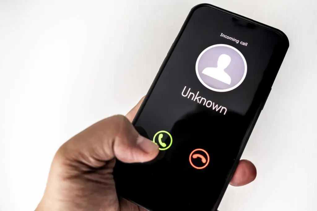 Hiker who was lost for 24 hours ignored calls from rescuers because it was an unknown number - Article Image 2