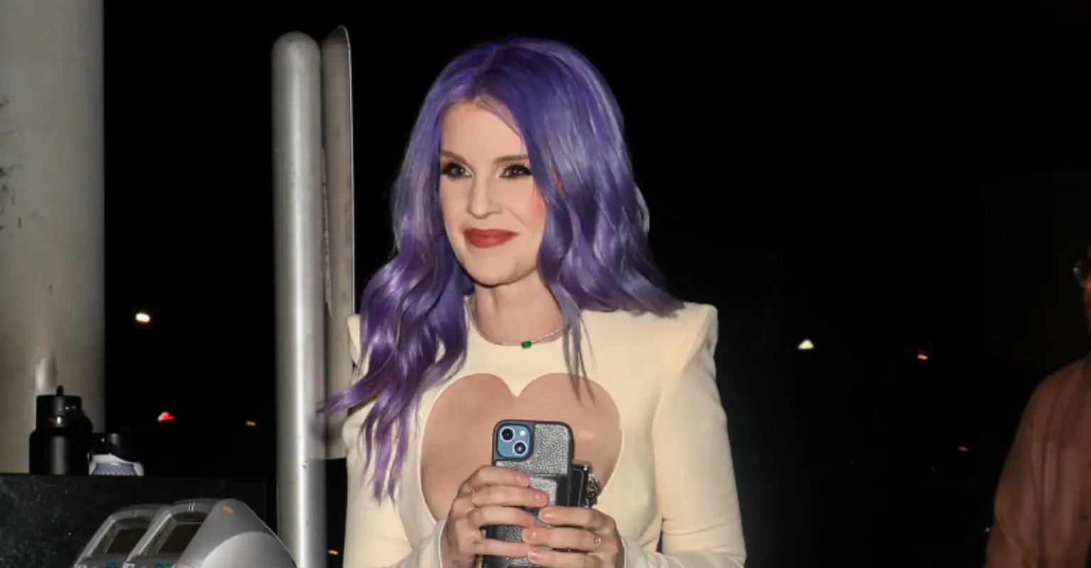 Kelly Osbourne says her comment about 'Latinos cleaning toilets' is the 'worst thing' she's ever done