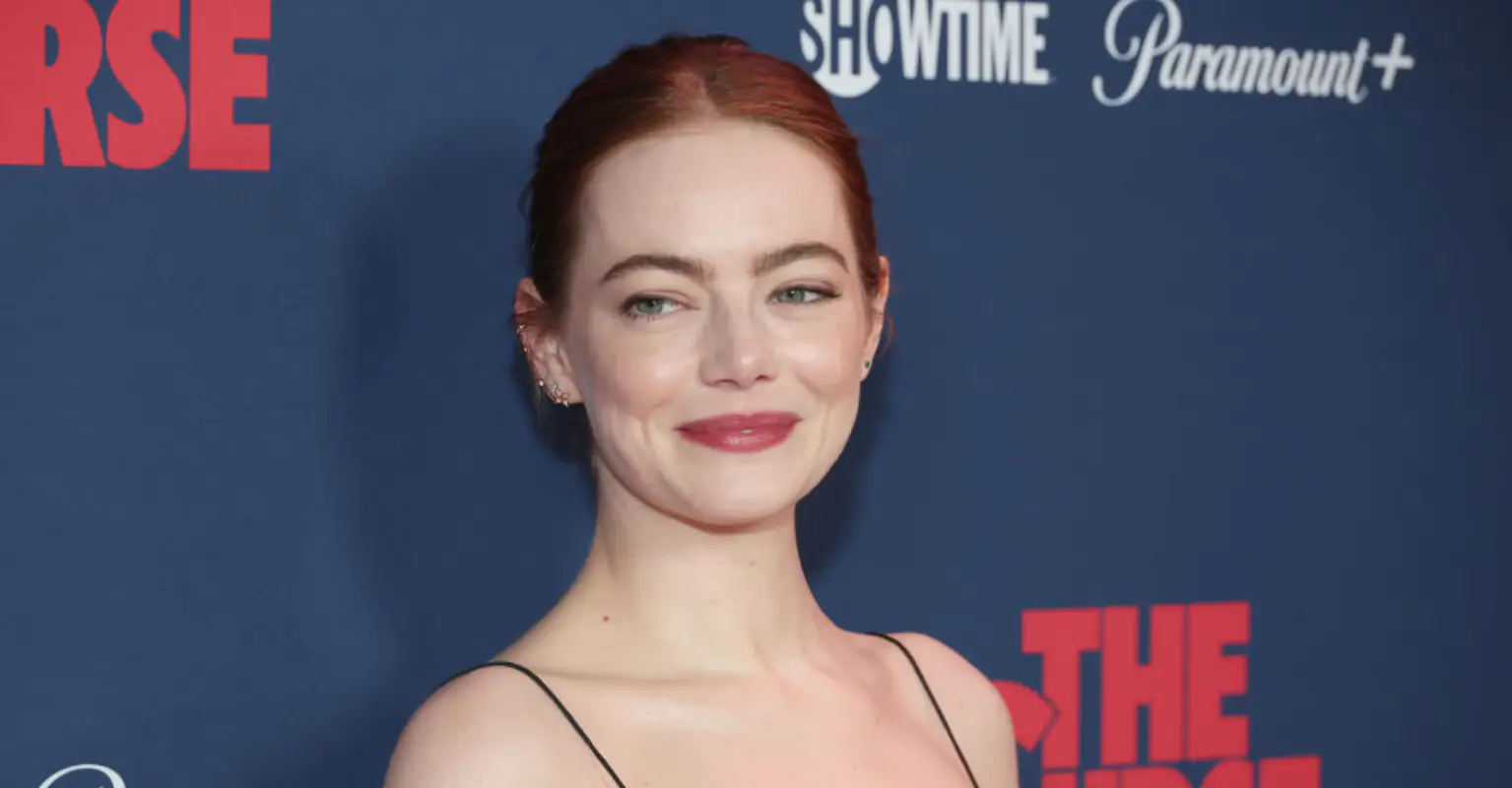 Emma Stone calls Taylor Swift an 'a**hole' for cheering too loudly at Golden Globes