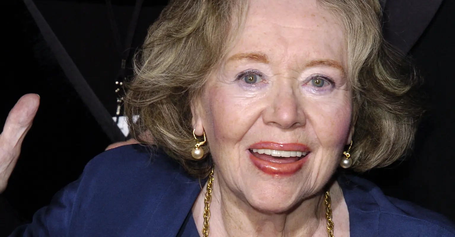 'Mary Poppins' legend Glynis Johns has died aged 100