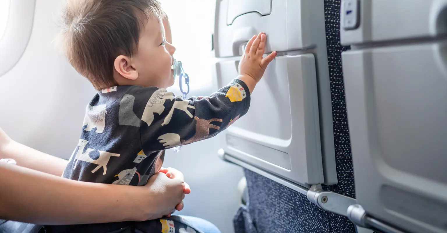 Plus-size passenger divides social media after refusing to give the extra seat she paid for to a toddler