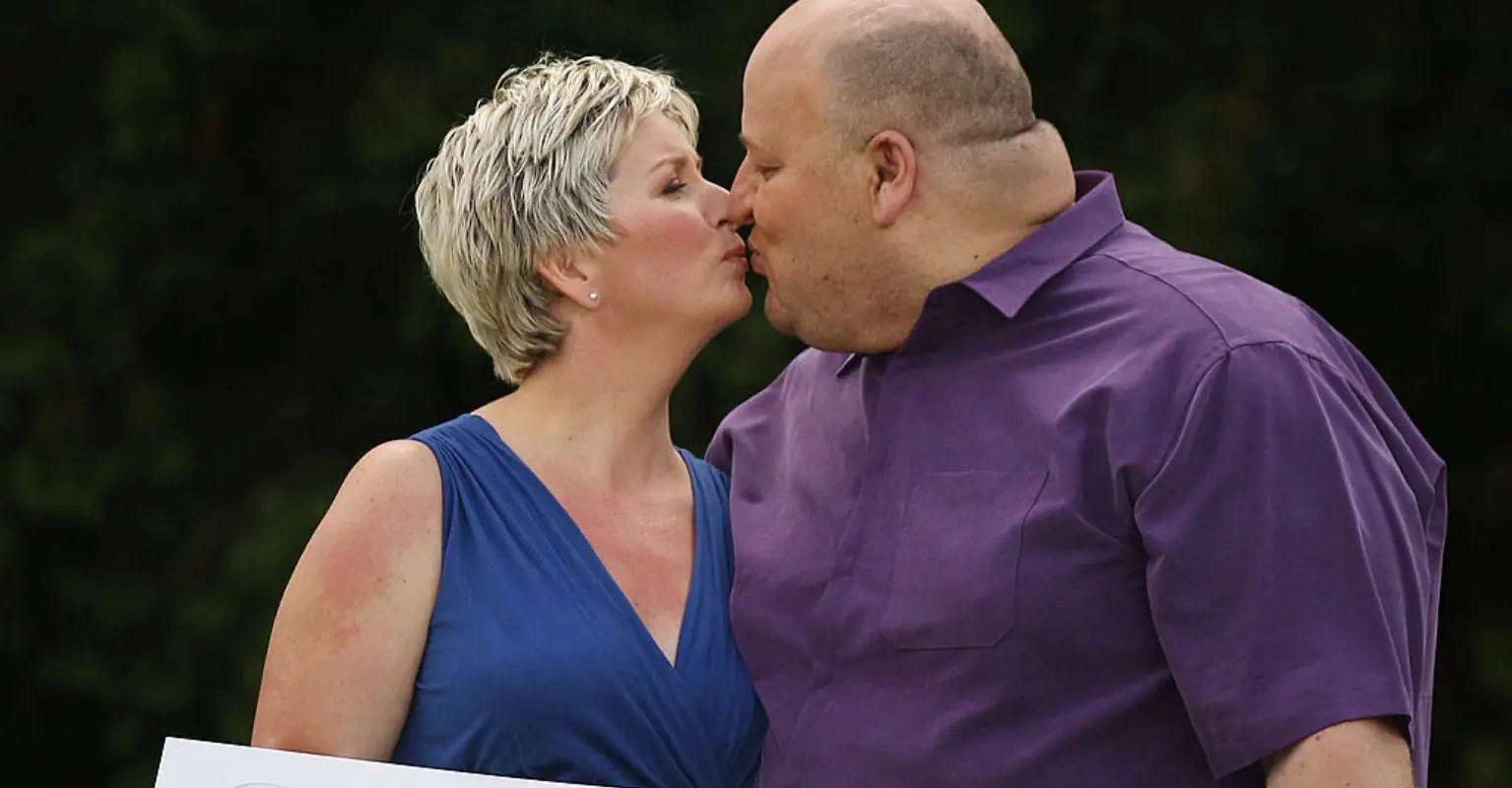 Woman who won $187 million reveals devastating reason she cut ties with her family