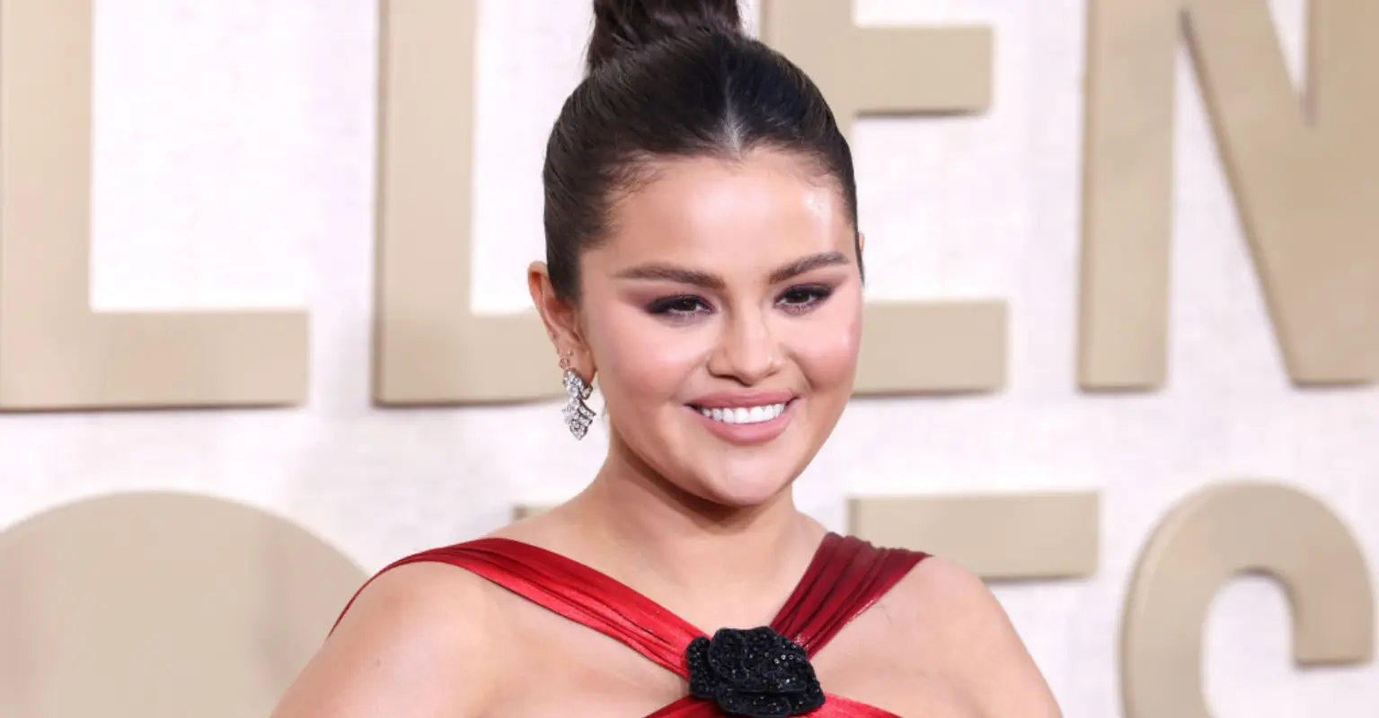 Viewers think they spotted some major Golden Globes drama between Selena Gomez and Kylie Jenner