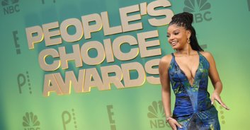 The hottest looks from the 2024 People’s Choice Awards