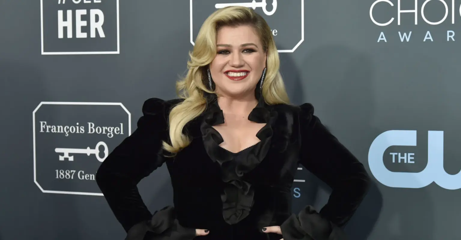 Kelly Clarkson reveals what doctors told her that prompted her to lose weight