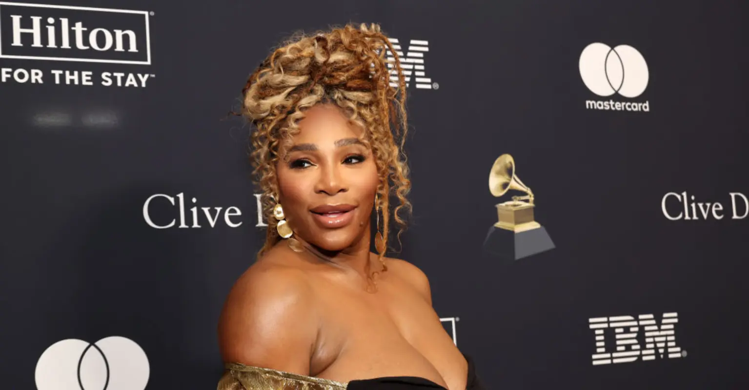 Serena Williams praised for sharing her post-partum bikini body: 'Loving yourself is essential'