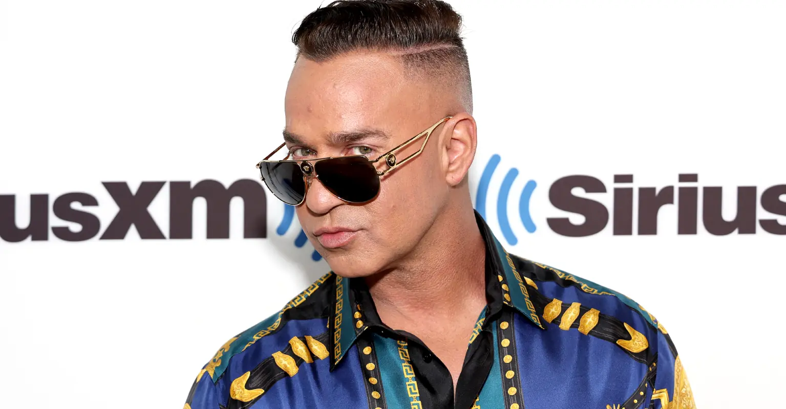 'Jersey Shore' star Mike Sorrentino shares terrifying video of his son choking during family dinner