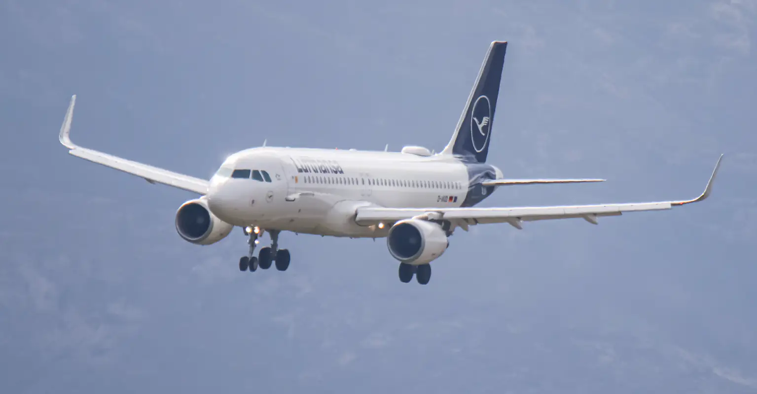 Terror in the skies as passenger dies mid-flight after 'liters of blood erupts from mouth and nose'