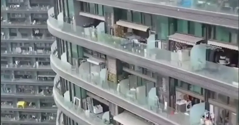 20,000 people live in this building complex and have no reason to ever leave it