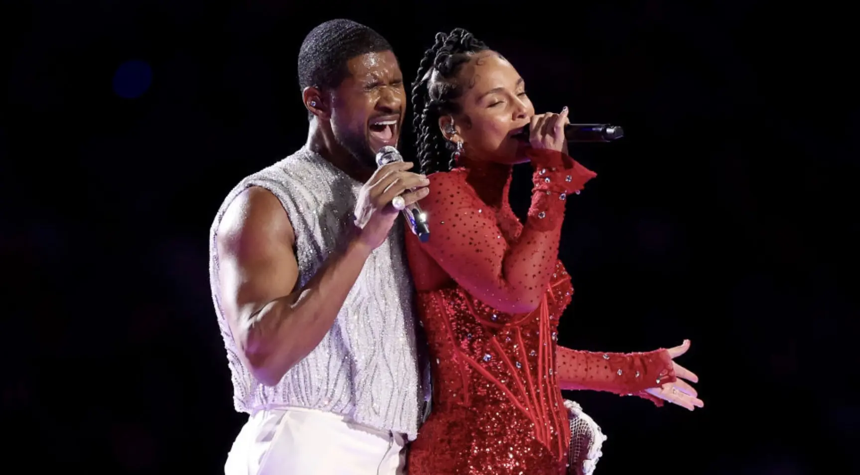 People are already calling Usher's Super Bowl Halftime show 'one of the best ever'
