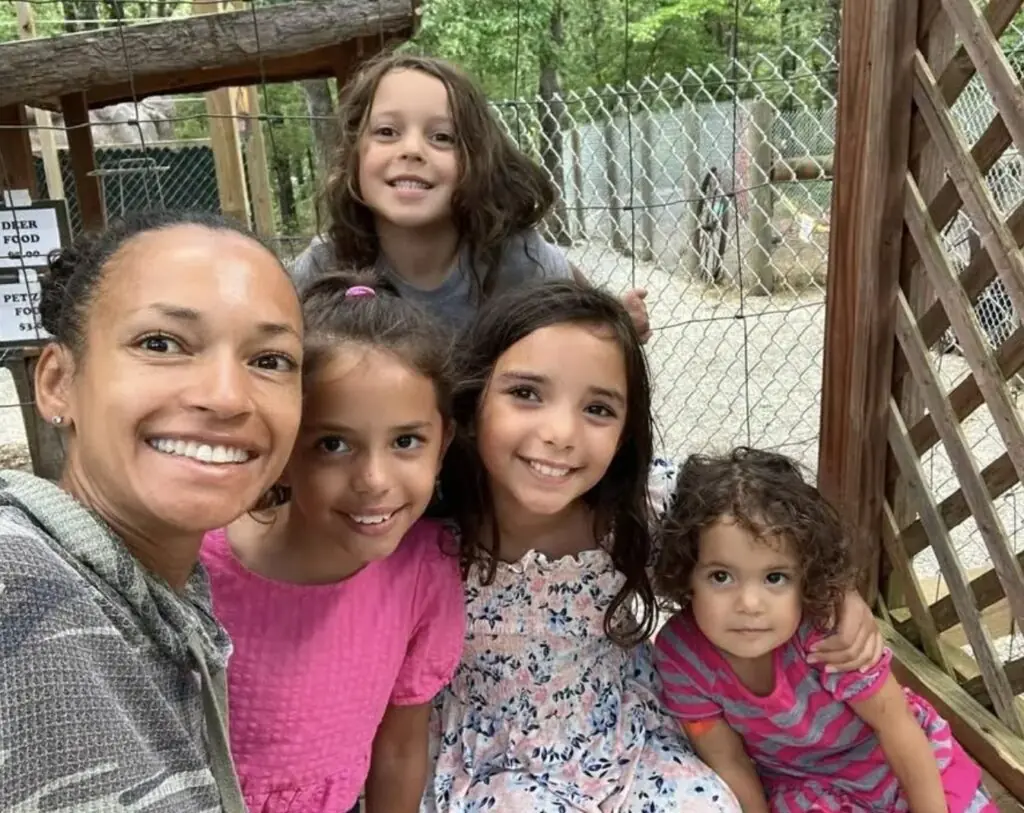 size-large wp-image-1263249958