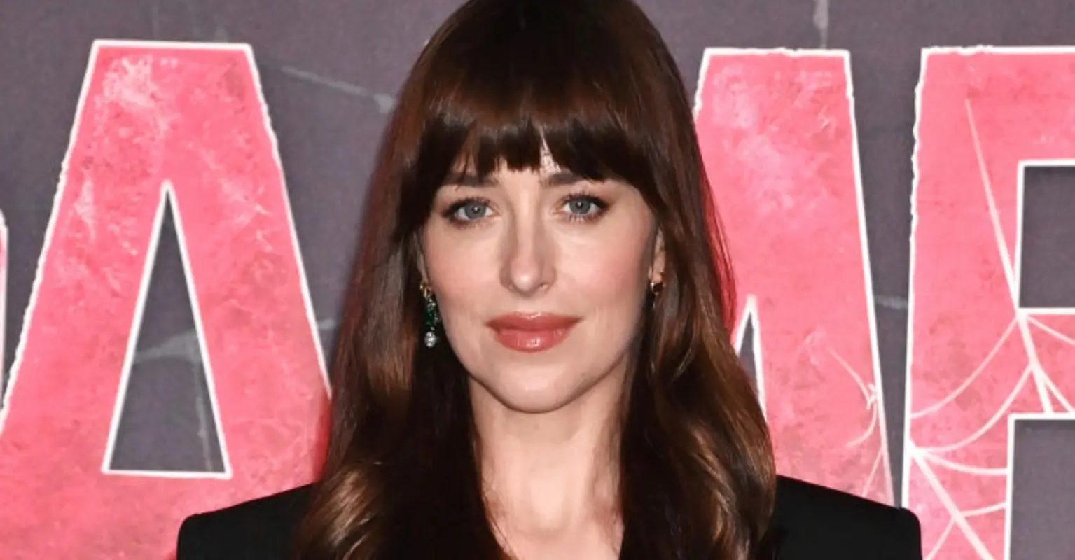Dakota Johnson revealed she 'struggled to buy groceries' after being financially cut off by her famous dad