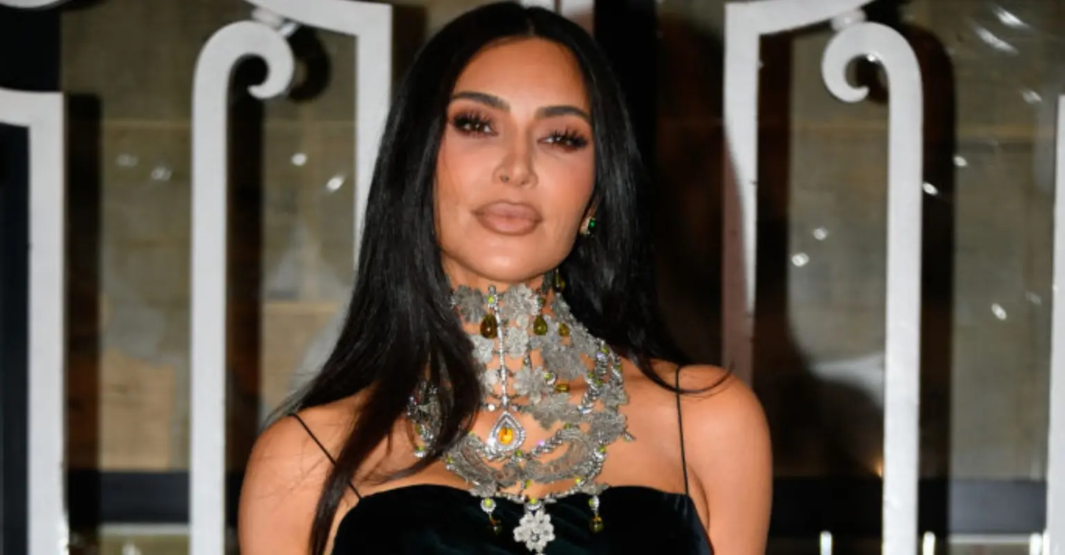 Kim Kardashian called out over 'insane' Instagram photo: 'Let’s set more unrealistic standards for women'