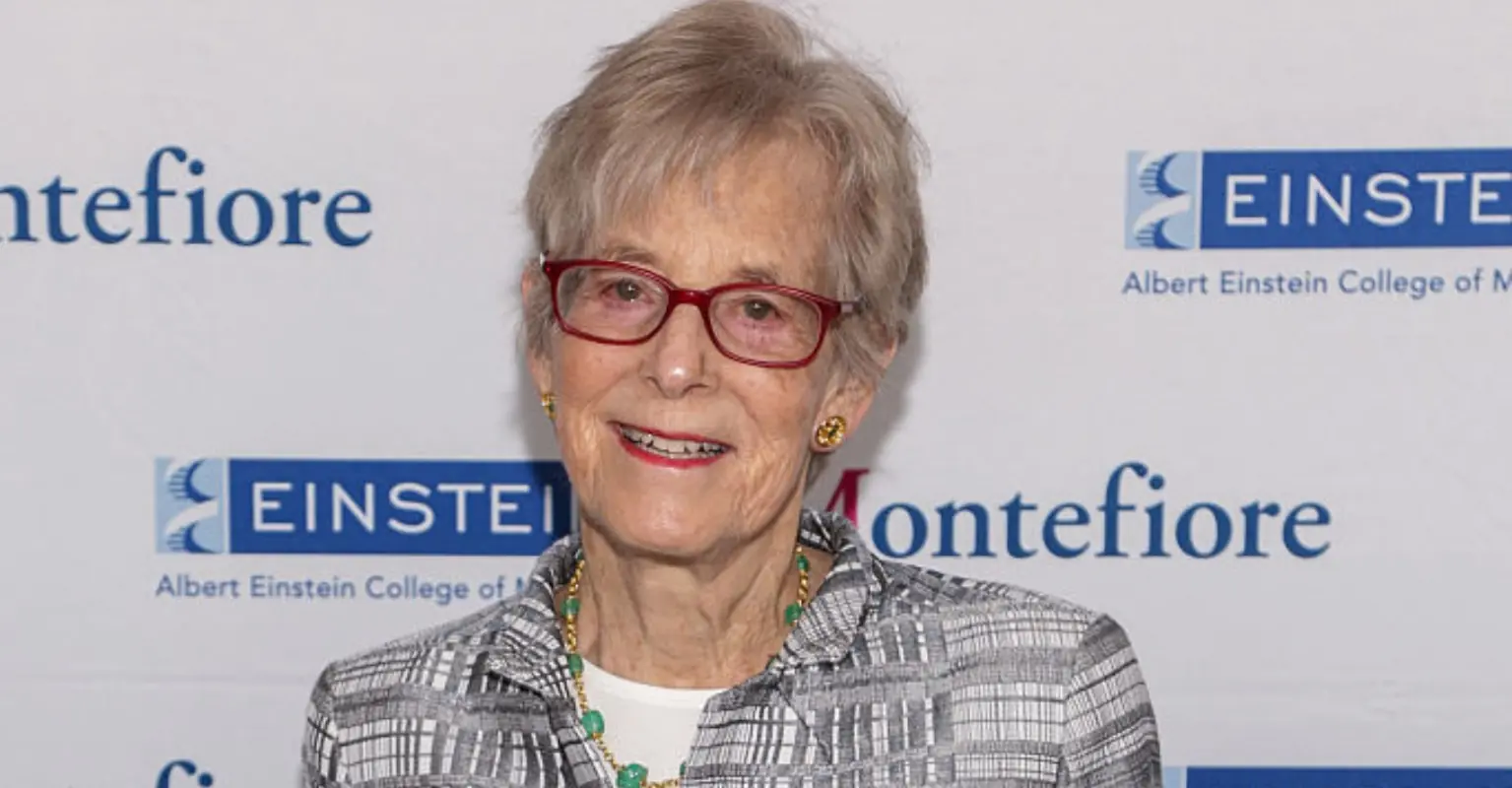 93-year-old widow of a major Wall Street investor donates $1 billion to cover tuition in NYC poorest area