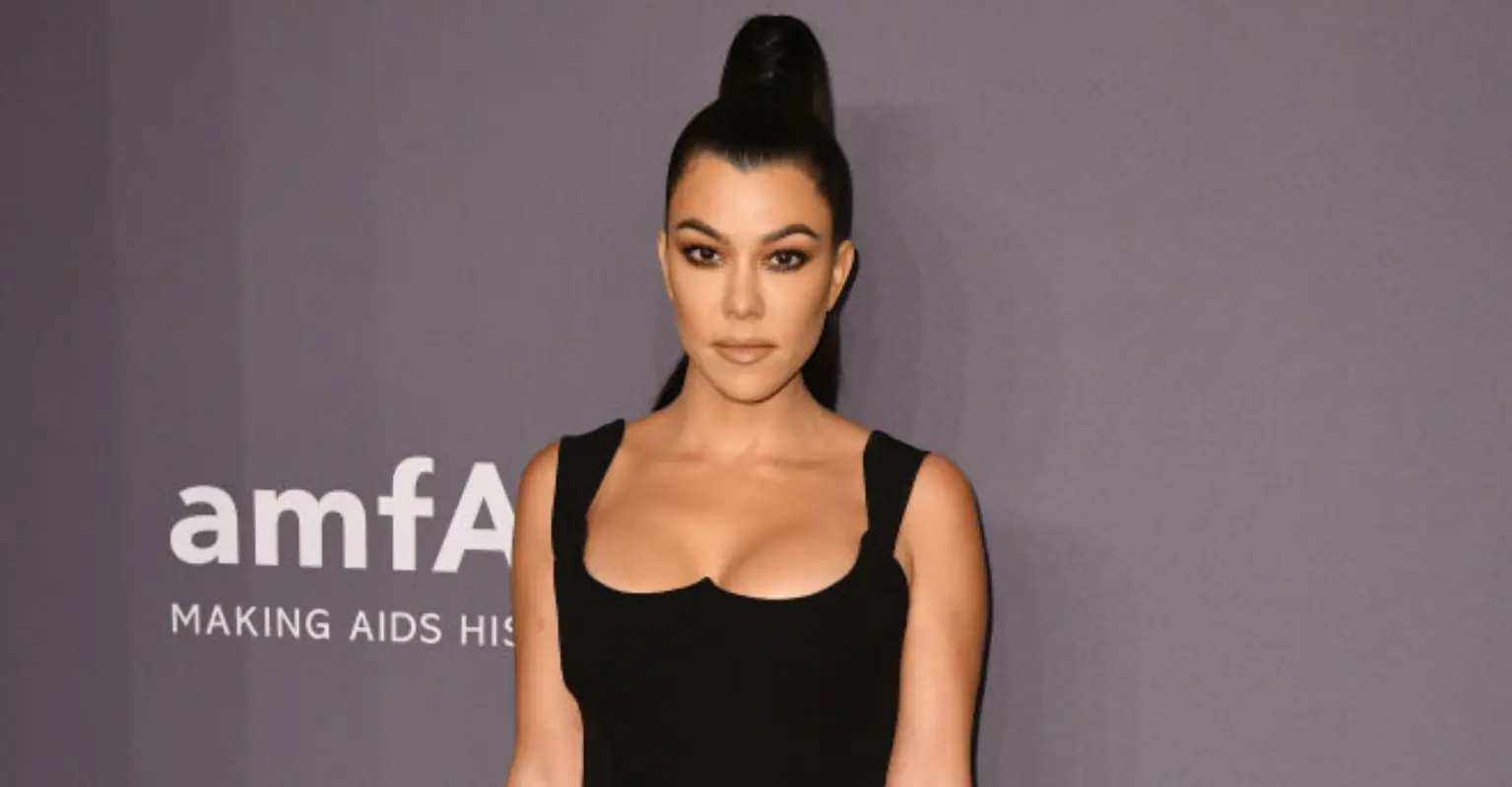 Kourtney Kardashian appears to come out as autosexual