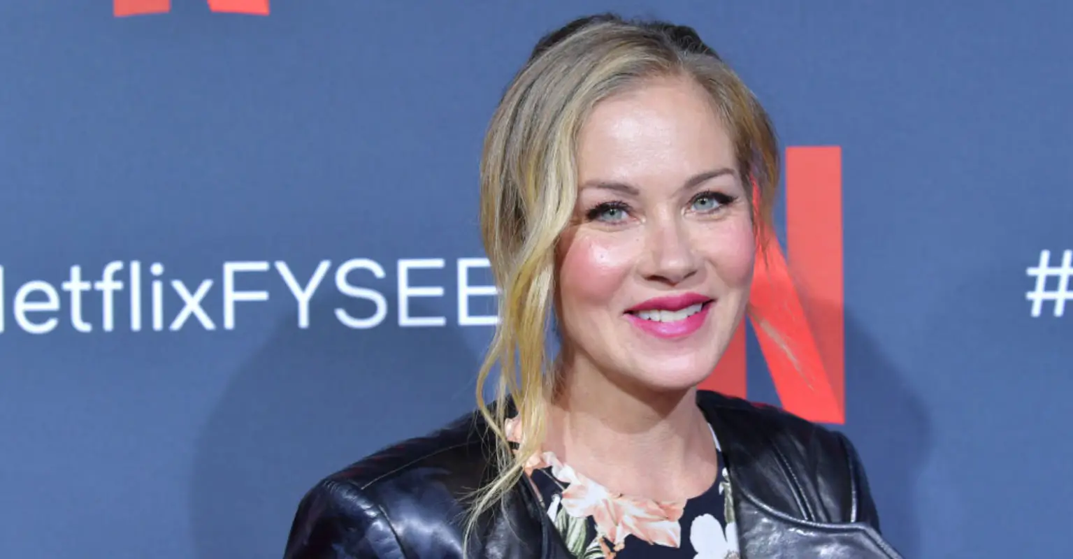 Christina Applegate heartbreakingly reveals she has 30 lesions on her brain