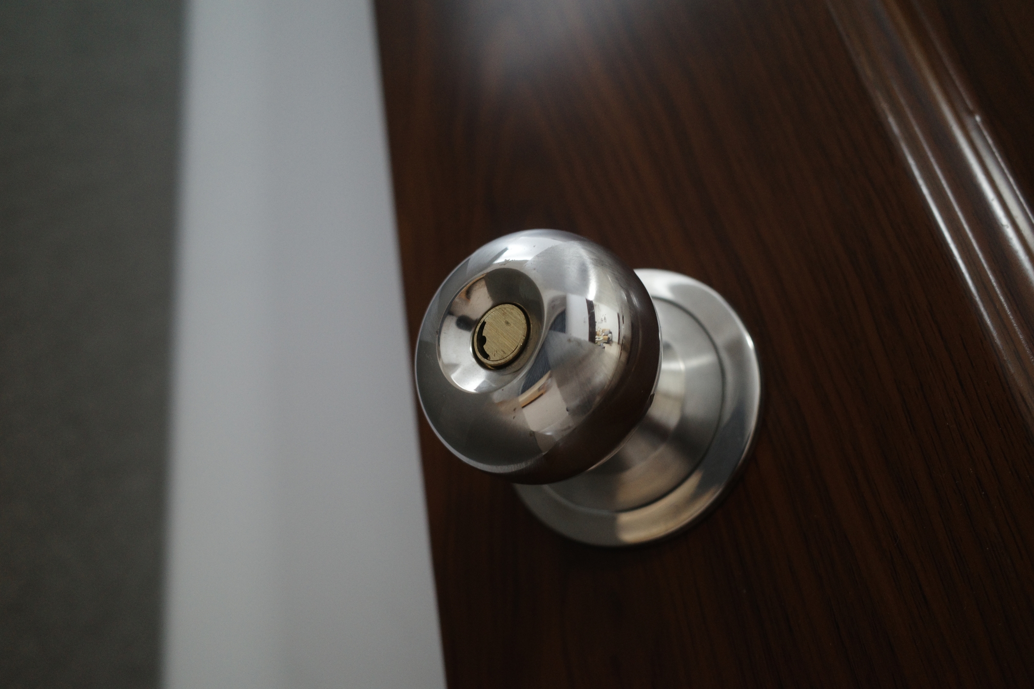 Door lock