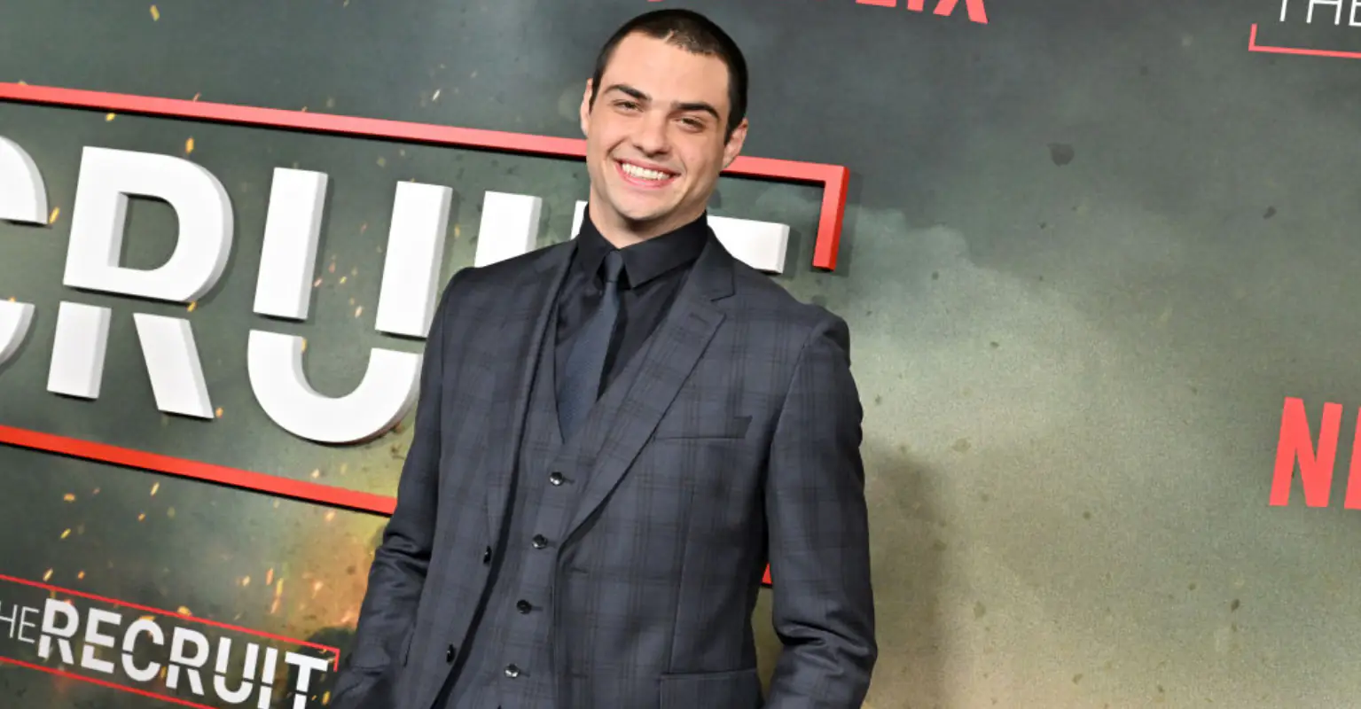 Fans voice concern for Noah Centineo after actor shares new selfie: 'Is he okay?'