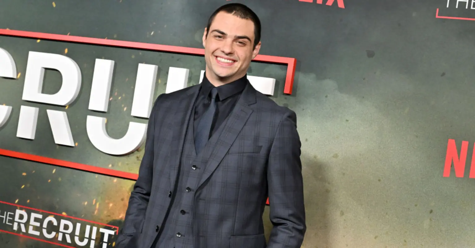 Fans voice concern for Noah Centineo after actor shares new selfie: 'Is he okay?'