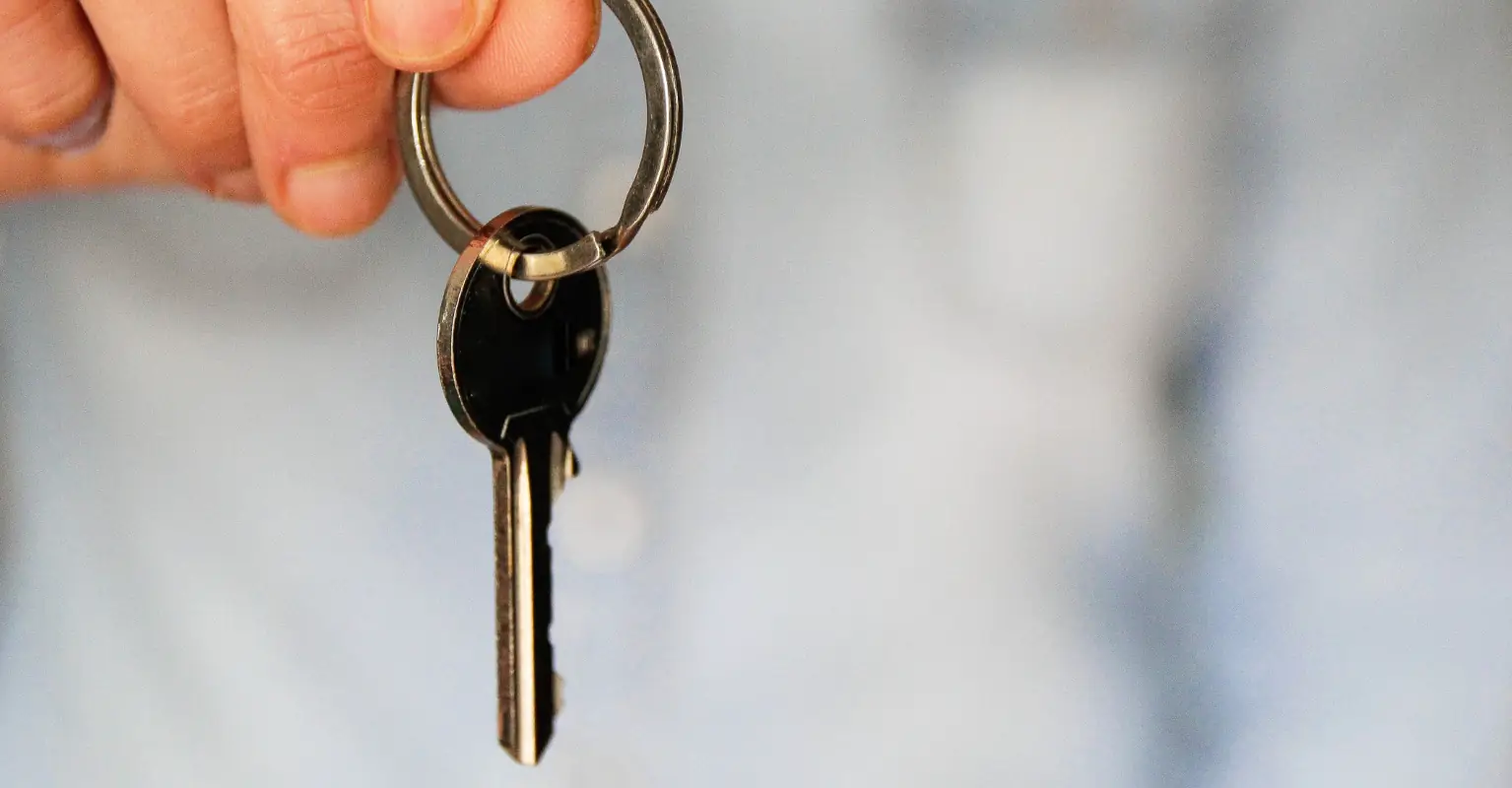 8-year-old girl becomes one of the world's youngest homeowners after buying 4-bedroom home at 6