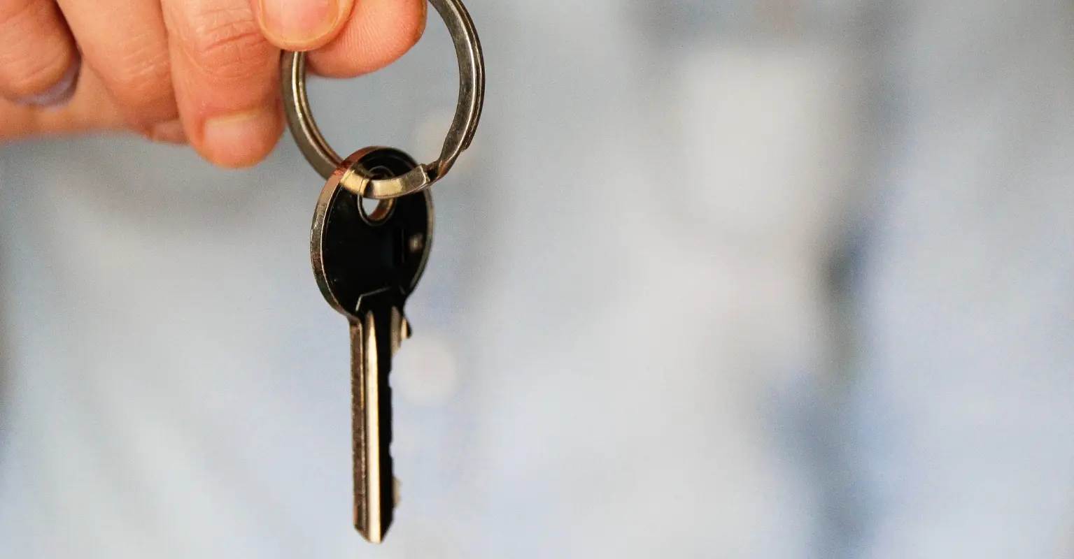 8-year-old girl becomes one of the world's youngest homeowners after buying 4-bedroom home at 6