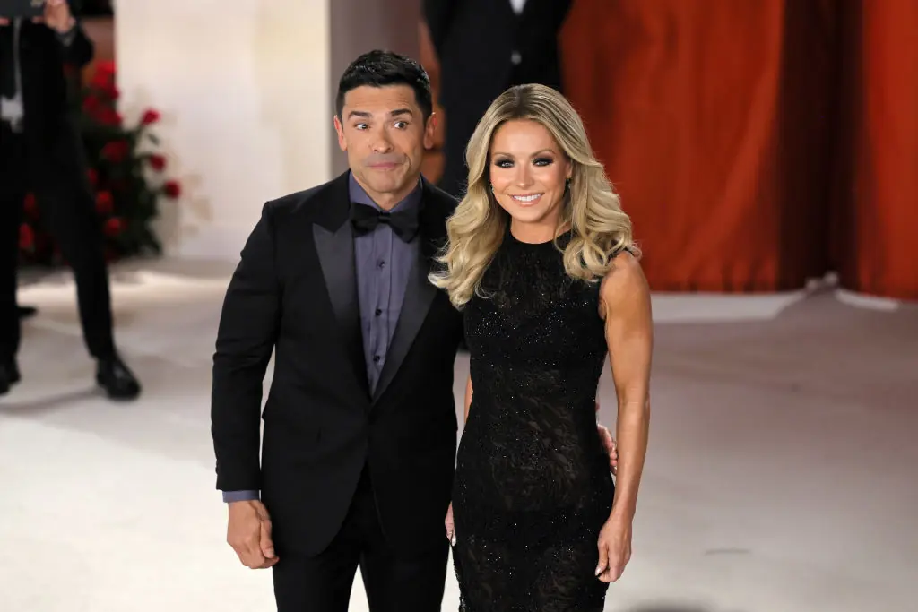 Mark Consuelos and Kelly Ripa