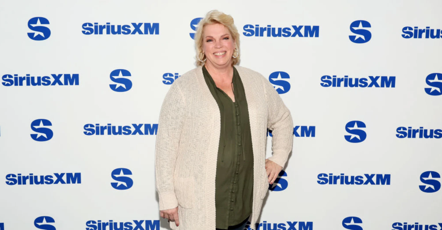 'Sister Wives' star Janelle Brown 'brought to tears' by fans' touching gesture honoring late son Garrison