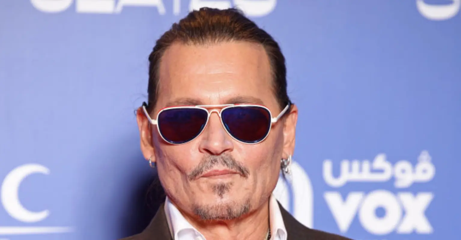 Everyone's saying the same thing as Johnny Depp shares edited photo with Robert Downey Jr.