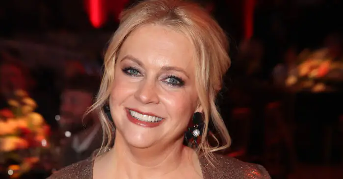 Melissa Joan Hart's disheveled selfie leaves fans concerned: 'What happened to her?'