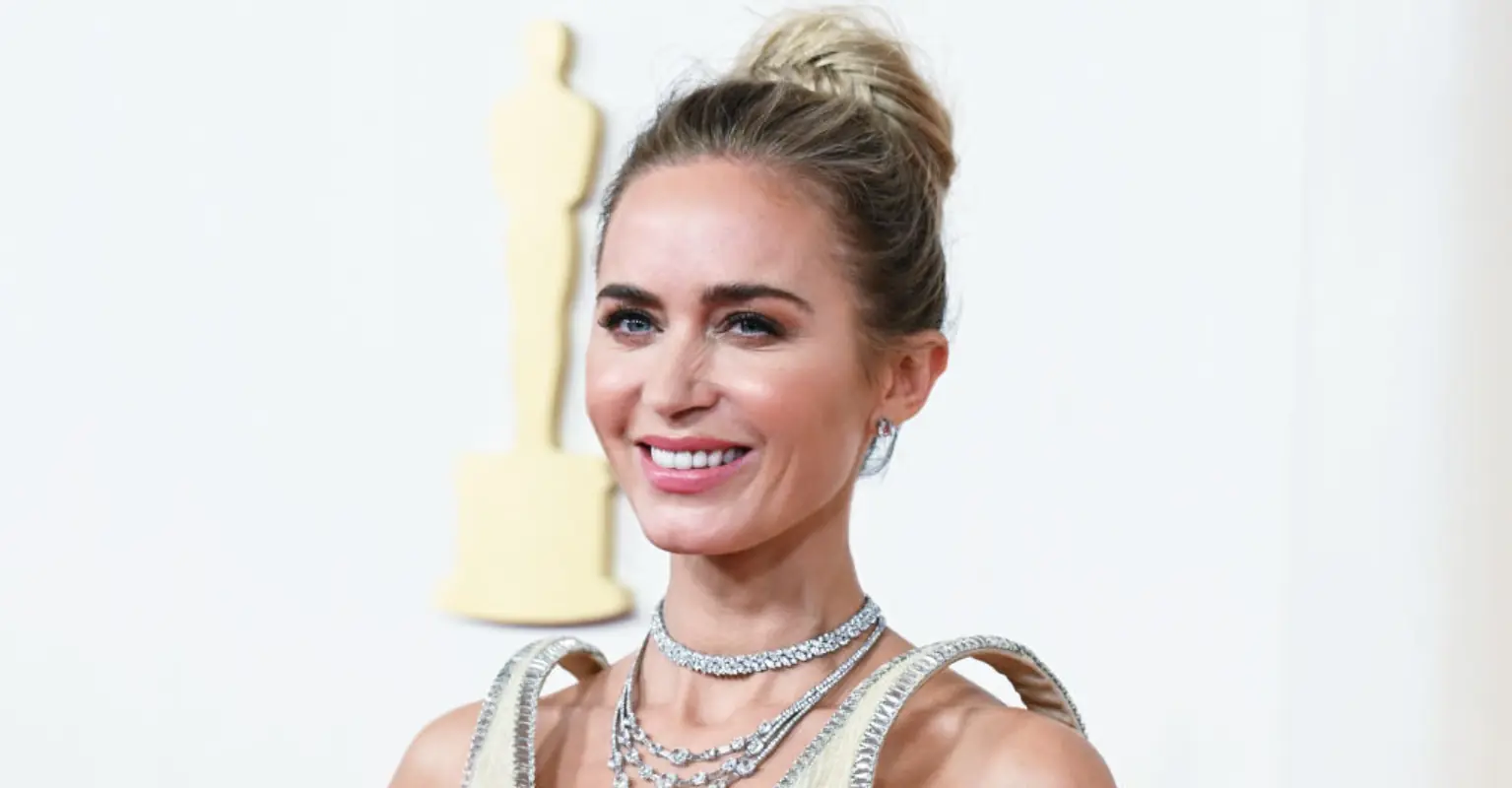 Bizarre detail on Emily Blunt's Oscars gown has left viewers baffled