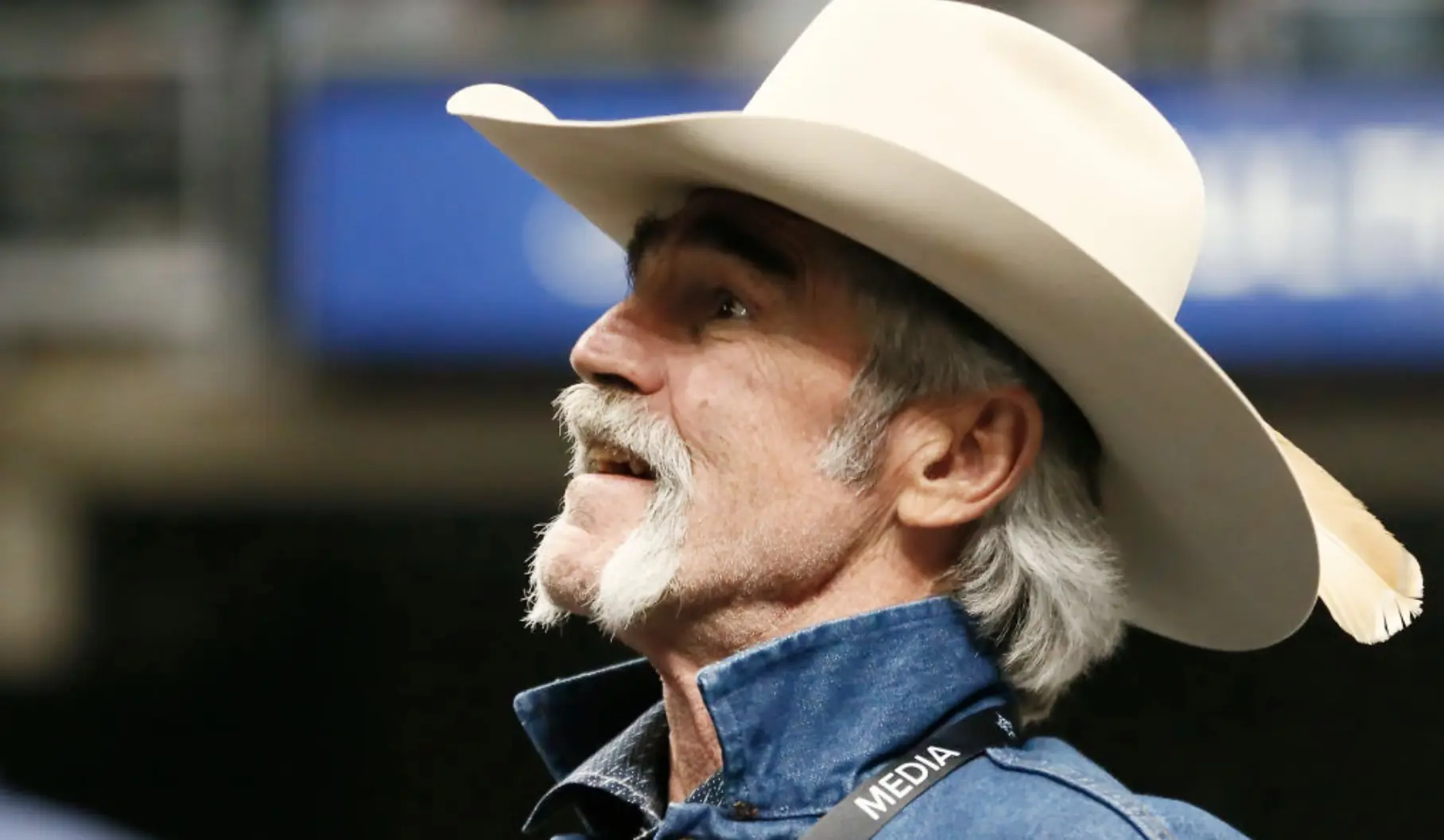 'Yellowstone' star Forrie J. Smith 'kicked off flight' after allegedly refusing to sit next to passenger wearing a mask