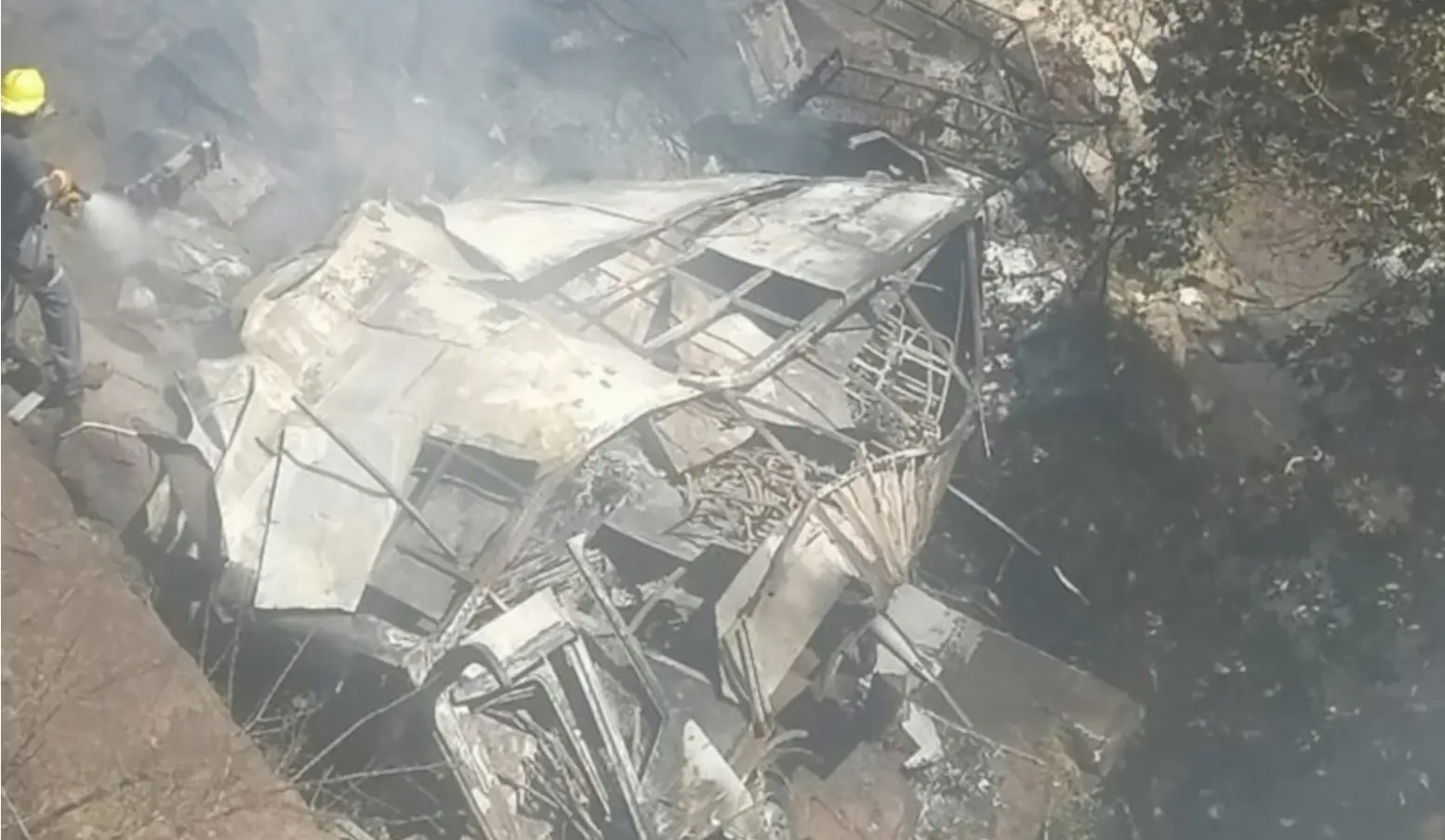 45 people dead after bus traveling to Easter celebrations plunges off cliff - 8-year-old girl is the sole survivor